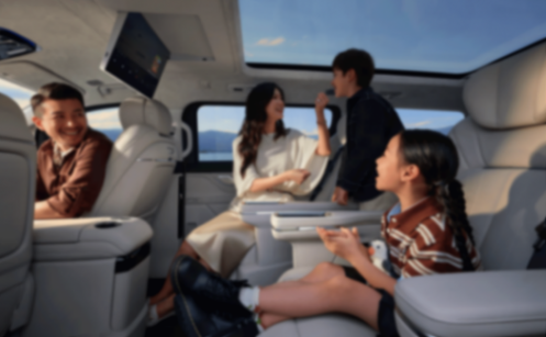 吉利银河V900上市 26.98万起打造三排平权家庭MPV