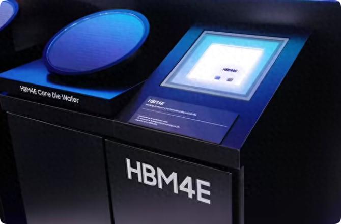 三星电子交付业界首批 HBM4E 内存样品,高端内存竞争白热化